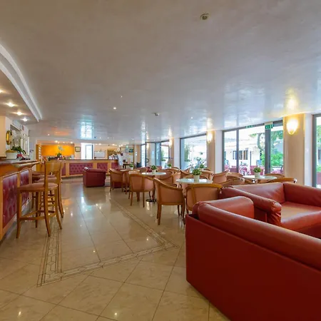 Hotel Christian 3*